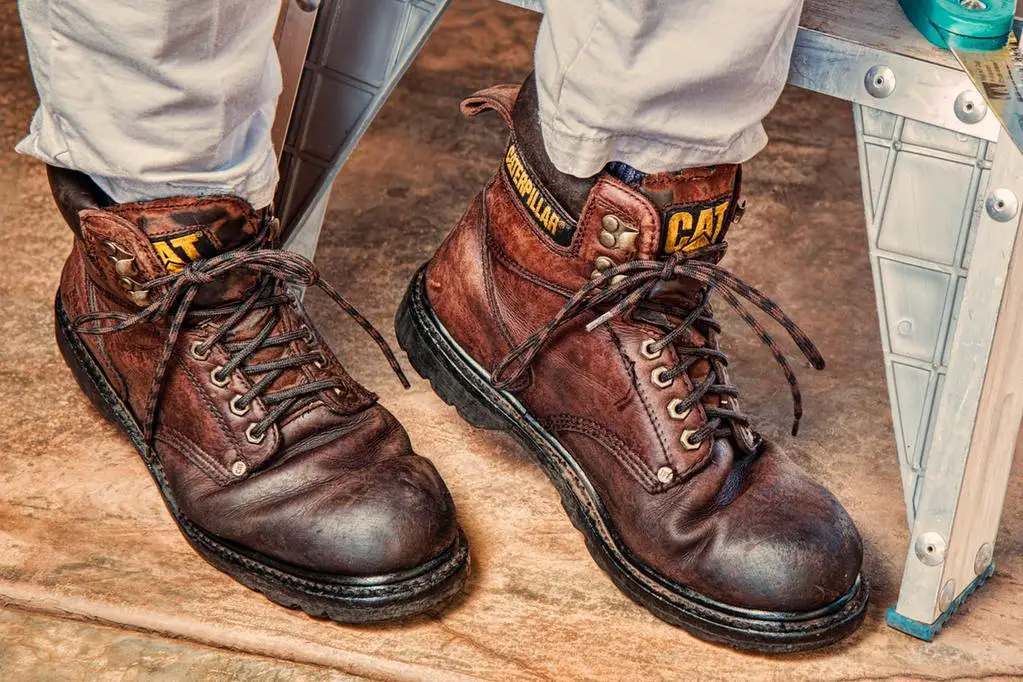 work-boots-footwear-protection-leather Work Boots bad for running